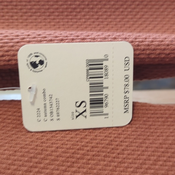 Free People beautiful new top - Picture 4 of 4